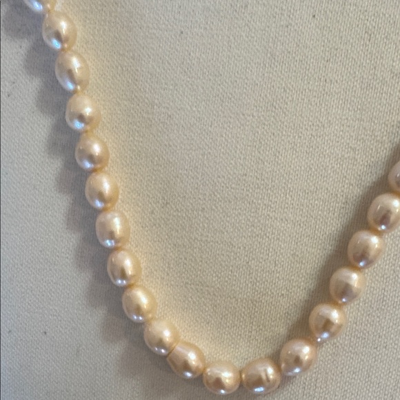 Baroque Pearl Neclace - Picture 4 of 4